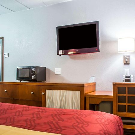 Econo Lodge Brockport Ngoại thất bức ảnh