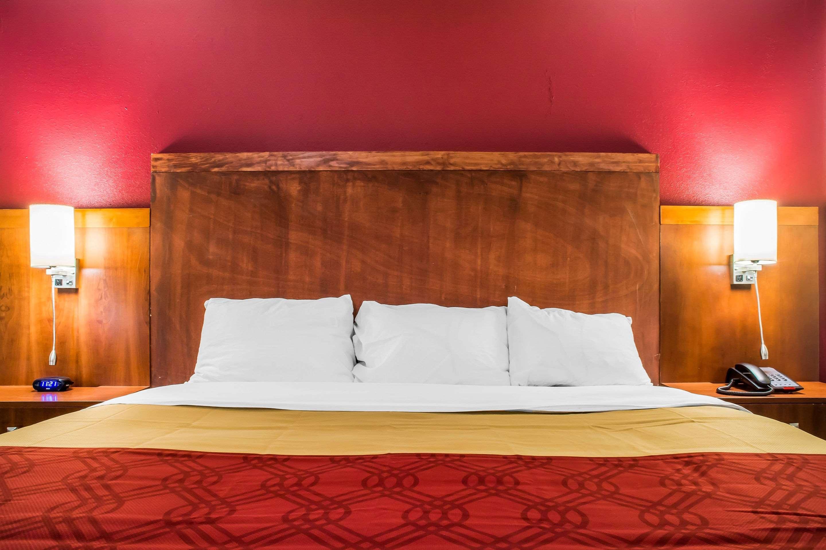 Econo Lodge Brockport Ngoại thất bức ảnh