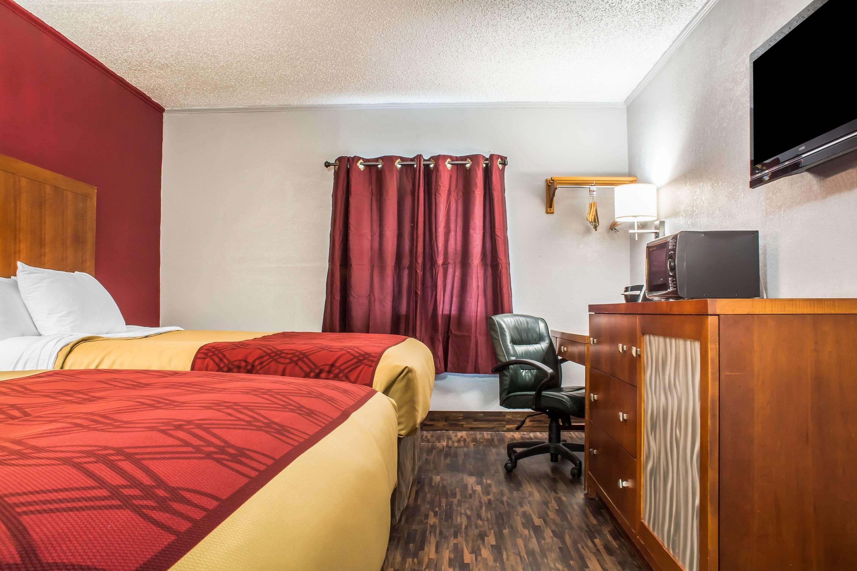 Econo Lodge Brockport Ngoại thất bức ảnh